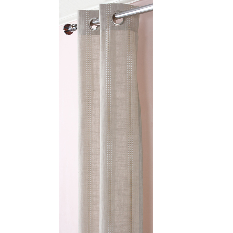 Curtains (4)